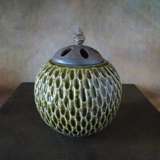 【SALE】緑釉香炉・ポプリケース１