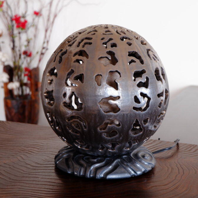 黒金彩絵格子芭蕉紙インテリアランプ