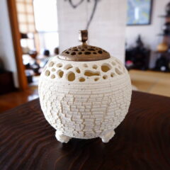 珊瑚土の嘯裂文香炉