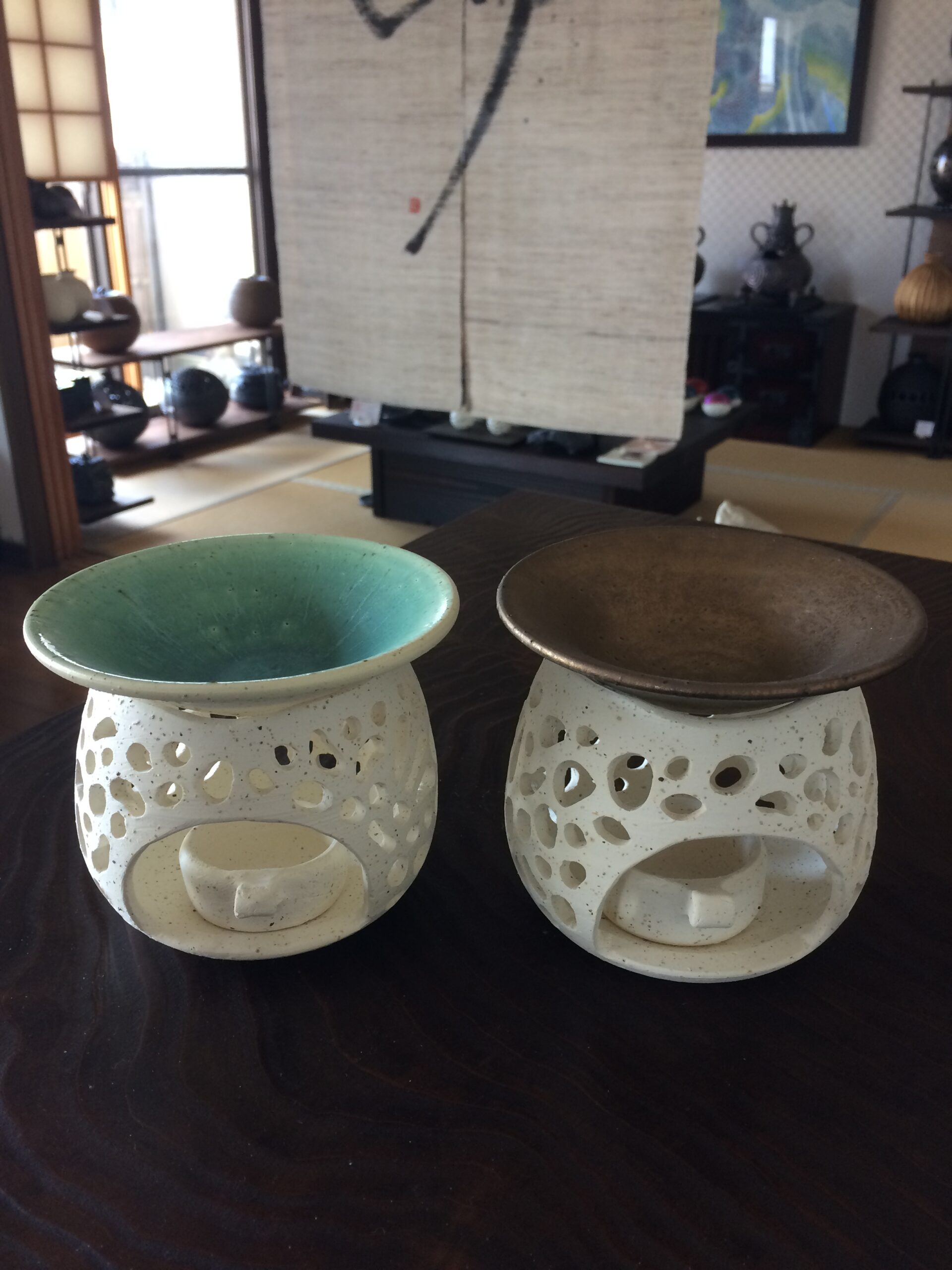 新着作品】珊瑚砂アロマポット | 沖縄 陶芸家 陶房然庵