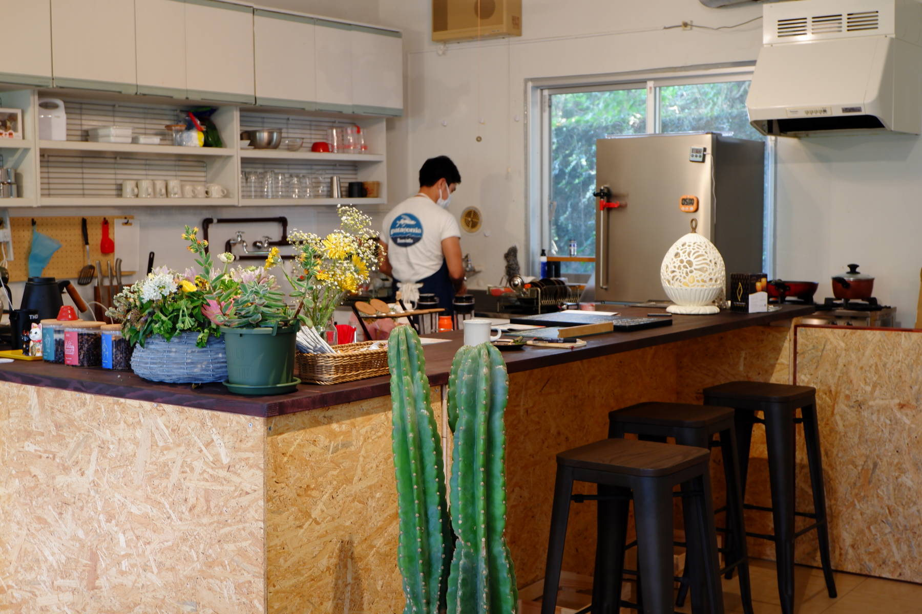 沖縄　宜野湾　コーヒー　喫茶店　REEF KNOT COFFEE　リーフノットコーヒー