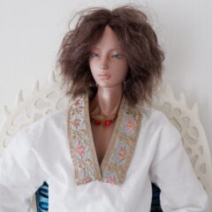 菜奈乃さんの「黒い天使」