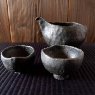 【SALE】燻し黒片口ぐい吞みセット１