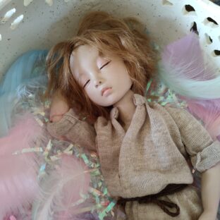 エンディミオンの繭