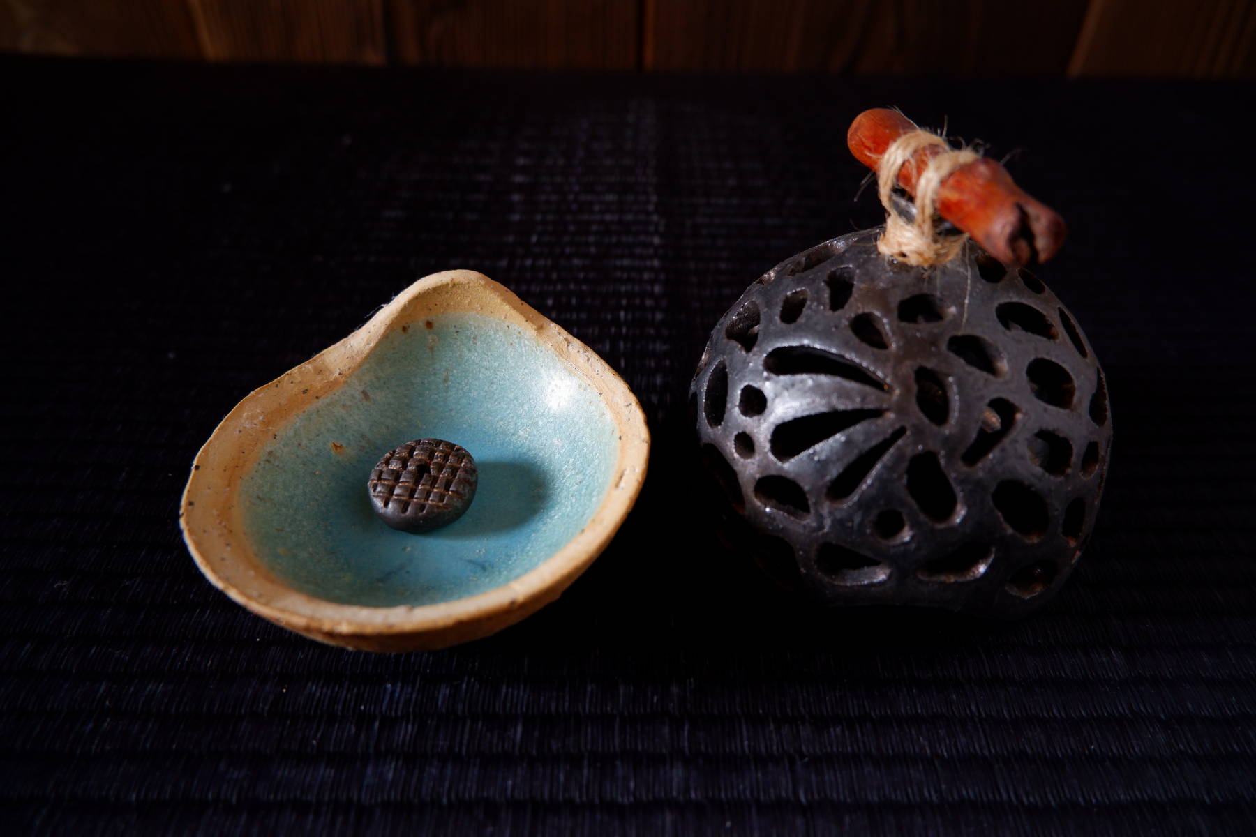 珊瑚土透かし彫り香立て・ポプリケース２ 香炉 やちむん 沖縄 | 陶器の