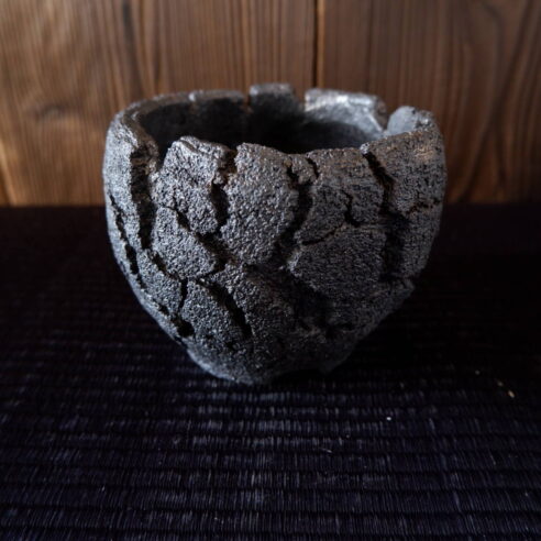 3.5黒金彩破れ裂紋鉢６　塊根植物　多肉植物　コーデックス　植木鉢　鉢皿