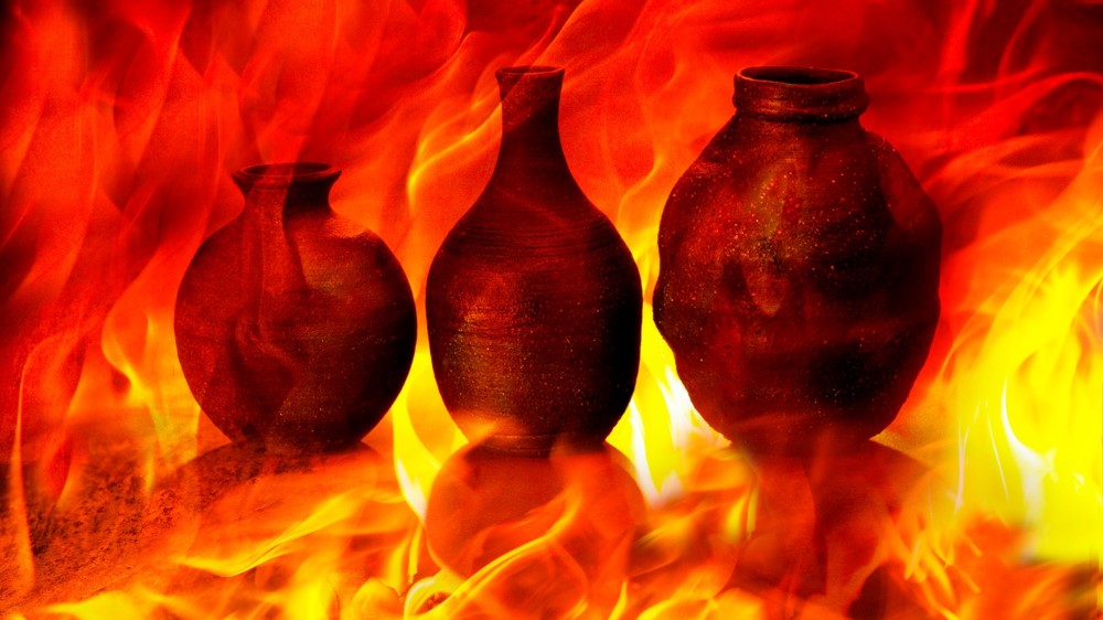 個人陶芸家として300万円の収入を得るには