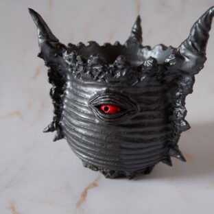 4号流紋黒魔界三方睨み鉢173　多肉植物　盆栽　植木鉢　作家鉢　鉢皿　沖縄