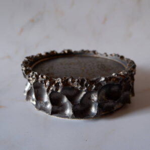 4.5号燻し金彩鉢台567　塊根植物　多肉植物　アガベ　グラキリス　パキプス　盆栽　植木鉢　作家鉢　鉢皿　沖縄