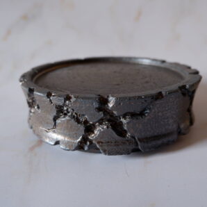 5号黒金彩鉢台569　塊根植物　多肉植物　アガベ　グラキリス　パキプス　盆栽　植木鉢　作家鉢　鉢皿　沖縄