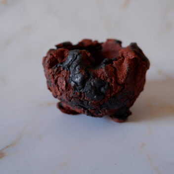 2号富士砂三脚赤鉢590　塊根植物　多肉植物　アガベ　グラキリス　パキプス　盆栽　植木鉢　作家鉢　鉢皿　沖縄