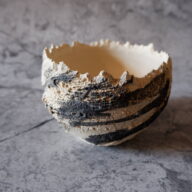 4号黒化粧捻り裂紋白砂岩鉢742　塊根植物　多肉植物　アガベ　グラキリス　パキプス　盆栽　植木鉢　作家鉢　鉢皿　沖縄