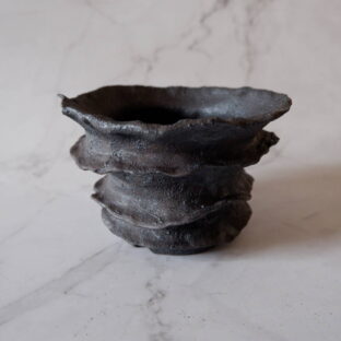 4.5号窯変黒鉢852 塊根植物 多肉植物 アガベ グラキリス パキプス 盆栽 植木鉢 作家鉢 鉢皿 沖縄