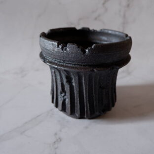 4号窯変黒鎬鉢890 塊根植物 多肉植物 アガベ グラキリス パキプス 盆栽 植木鉢 作家鉢 鉢皿 沖縄