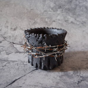 3.5号窯変黒PRISON鉢132　塊根植物　多肉植物　アガベ　万年青　盆栽　植木鉢　作家鉢