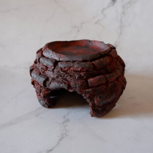 4.5号赤土裂紋爬虫類シェルター270　陶器製　作家もの　沖縄