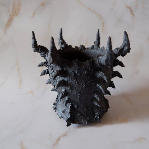 4号窯変黒魔界棘鉢379　塊根植物　多肉植物　アガベ　盆栽　植木鉢　作家鉢　鉢皿　沖縄