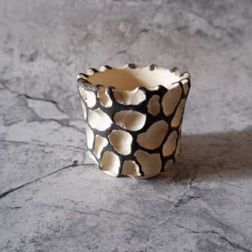 3号黒化粧砂岩鉢397　塊根植物　多肉植物　アガベ　盆栽　植木鉢　作家鉢　鉢台　沖縄