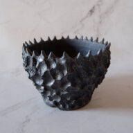 5号窯変黒棘鉢451　塊根植物　多肉植物　アガベ　盆栽　植木鉢　作家鉢　鉢台　沖縄